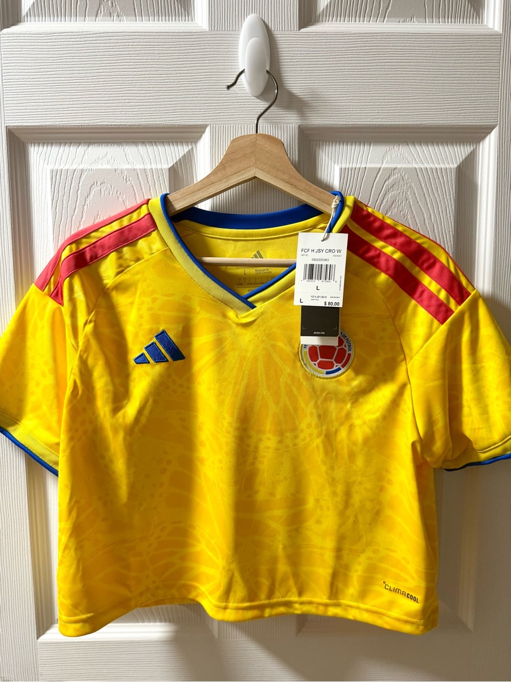 NEW Adidas Colombia 2026 Soccer Jersey - Picture 4 of 12